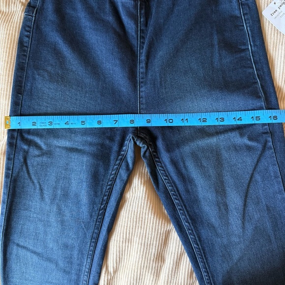 NWT Free People Penny Pull-On Flare Jeans Rich Blue Size 25 - Picture 12 of 14
